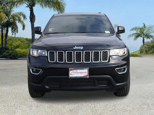 2020 Jeep Grand Cherokee Laredo