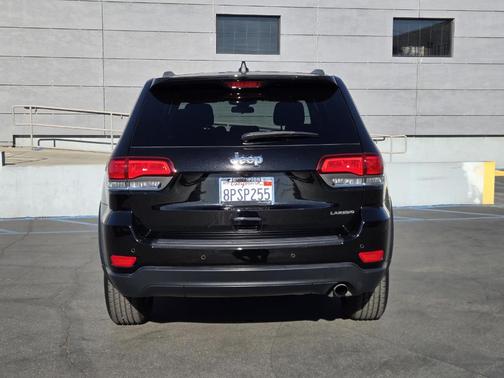 2020 Jeep Grand Cherokee Laredo