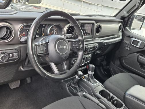 Black Clearcoat 2021 Jeep Wrangler Sport S
