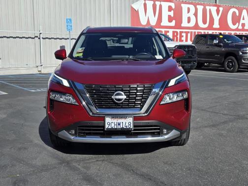 2022 Nissan Rogue Platinum