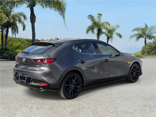 2022 Mazda Mazda3 FWD w/Premium Package