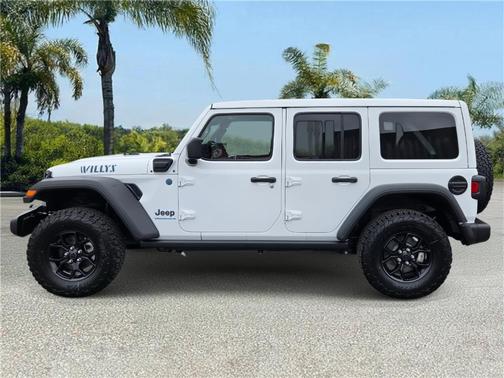 2025 Jeep Wrangler 4xe Sport