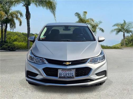 2018 Chevrolet Cruze LS