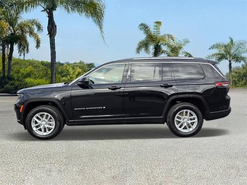 2021 Jeep Grand Cherokee L Laredo