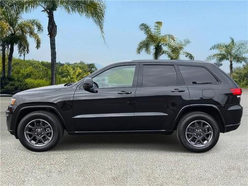 2017 Jeep Grand Cherokee Altitude