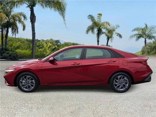 2024 Hyundai ELANTRA HEV Blue
