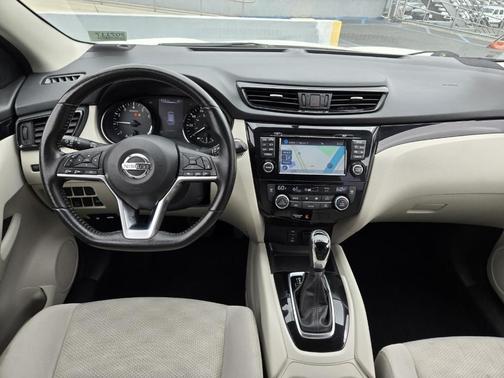 2018 Nissan Rogue Sport SV
