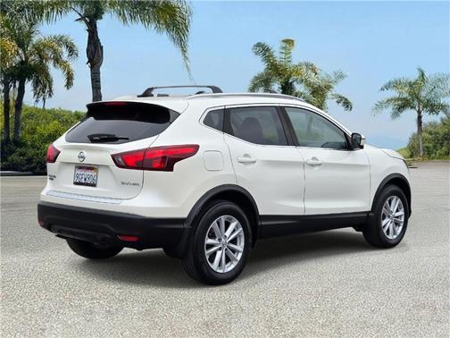 2018 Nissan Rogue Sport SV