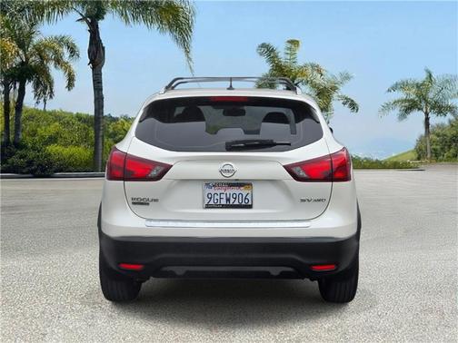 2018 Nissan Rogue Sport SV