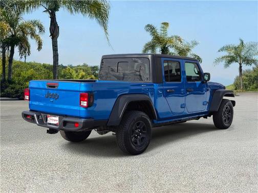 Hydro Blue Pearlcoat 2023 Jeep Gladiator Sport