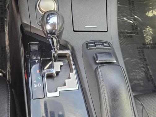 2013 Lexus ES 300h Base