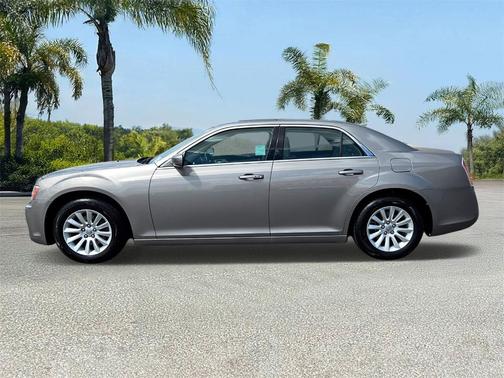 2014 Chrysler 300 Base