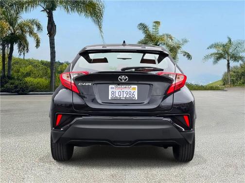 2019 Toyota C-HR LE