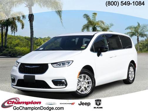 2025 Chrysler Pacifica Select