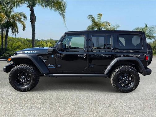 2025 Jeep Wrangler 4xe Sport