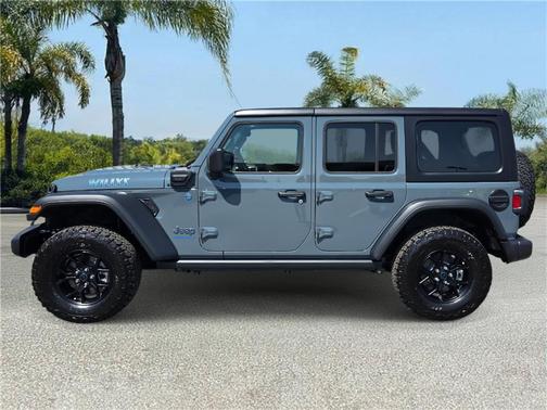 2025 Jeep Wrangler 4xe Sport