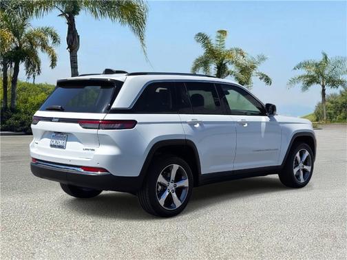 2022 Jeep Grand Cherokee Limited