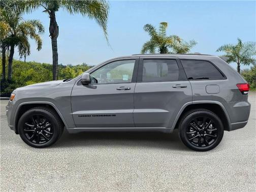 2022 Jeep Grand Cherokee WK Laredo