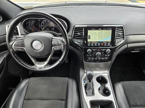 2022 Jeep Grand Cherokee WK Laredo