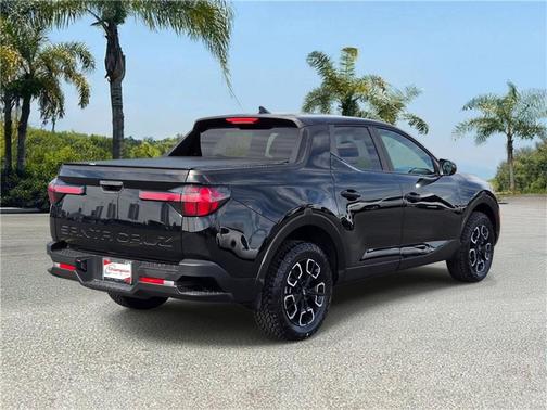 Phantom Black 2024 Hyundai SANTA CRUZ SEL