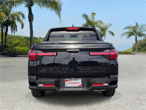 Phantom Black 2024 Hyundai SANTA CRUZ SEL