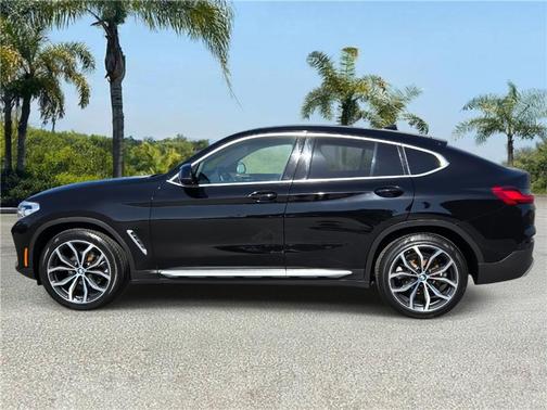 2021 BMW X4 xDrive30i
