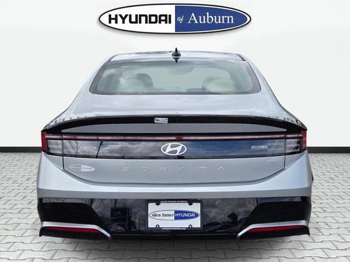 Aero Silver 2026 Hyundai SONATA SEL