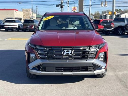 2025 Hyundai TUCSON SEL