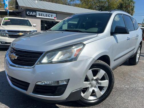 2017 Chevrolet Traverse LS