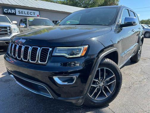 Diamond Black Crystal Pearlcoat 2017 Jeep Grand Cherokee Limited