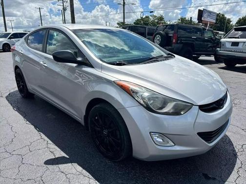 2013 Hyundai ELANTRA Limited