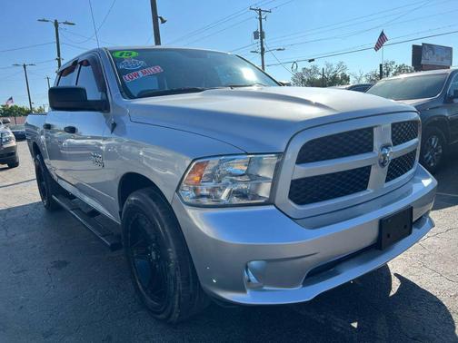 2015 RAM 1500 Tradesman/Express