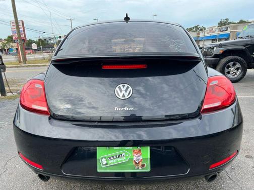2013 Volkswagen Beetle 2.0T Turbo