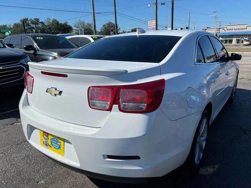 2015 Chevrolet Malibu 2LT