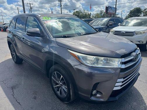 2017 Toyota Highlander XLE