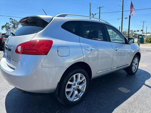 2011 Nissan Rogue SV