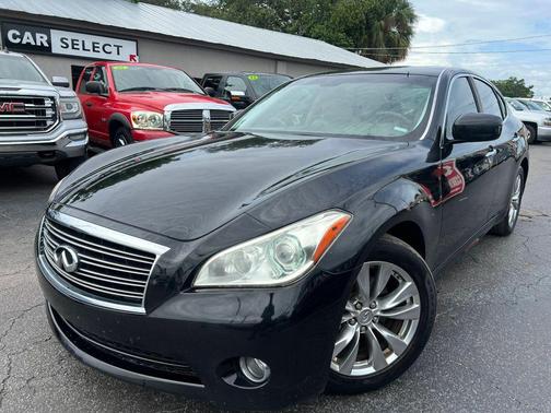 Black 2012 INFINITI M37 Base