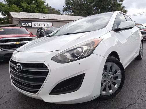 2017 Hyundai Elantra GT Base