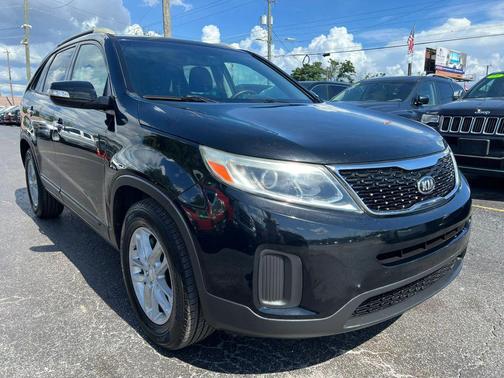 Ebony Black 2015 Kia Sorento LX