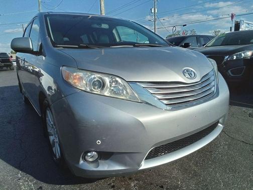2011 Toyota Sienna Limited