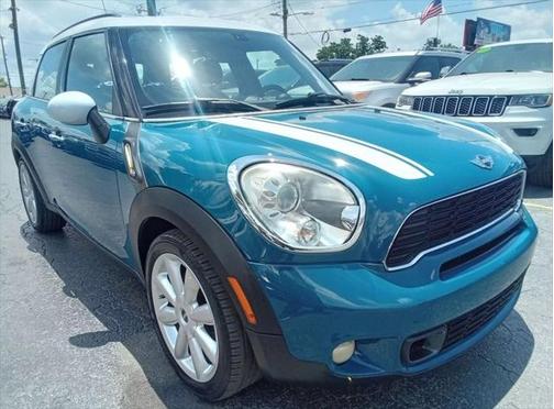2011 MINI Cooper S Countryman Base