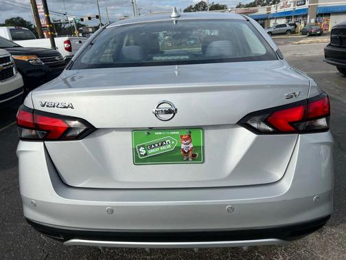 2020 Nissan Versa 1.6 SV