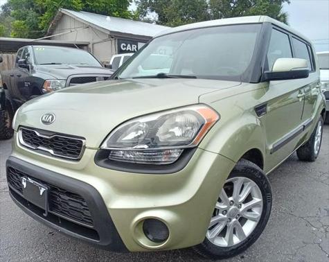 2013 Kia Soul +