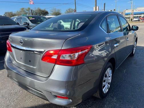 2016 Nissan Sentra S Sedan 4D