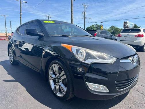 2013 Hyundai Veloster Base