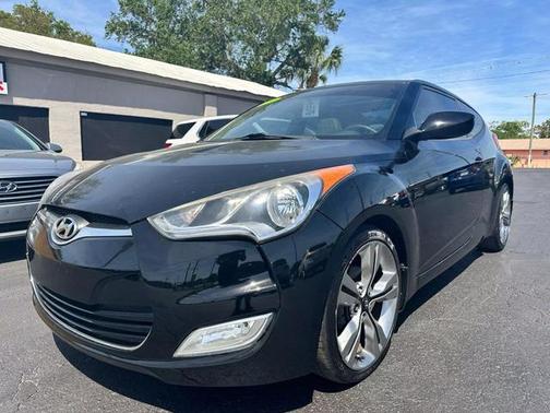 2013 Hyundai Veloster Base