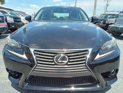 2015 Lexus IS 250 Crafted Line