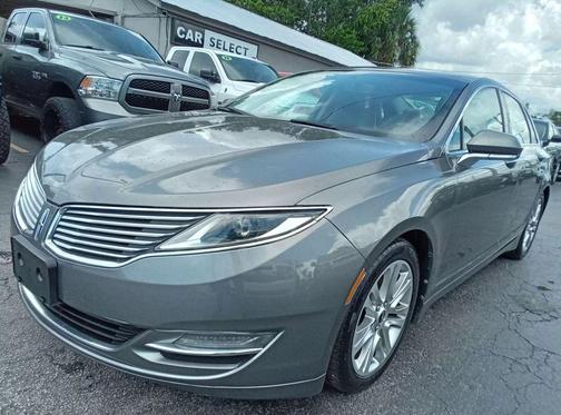2014 Lincoln MKZ Base