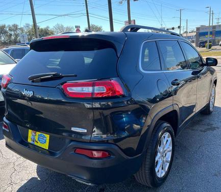 2015 Jeep Cherokee Sport