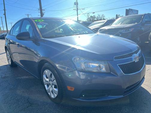 2013 Chevrolet Cruze LS